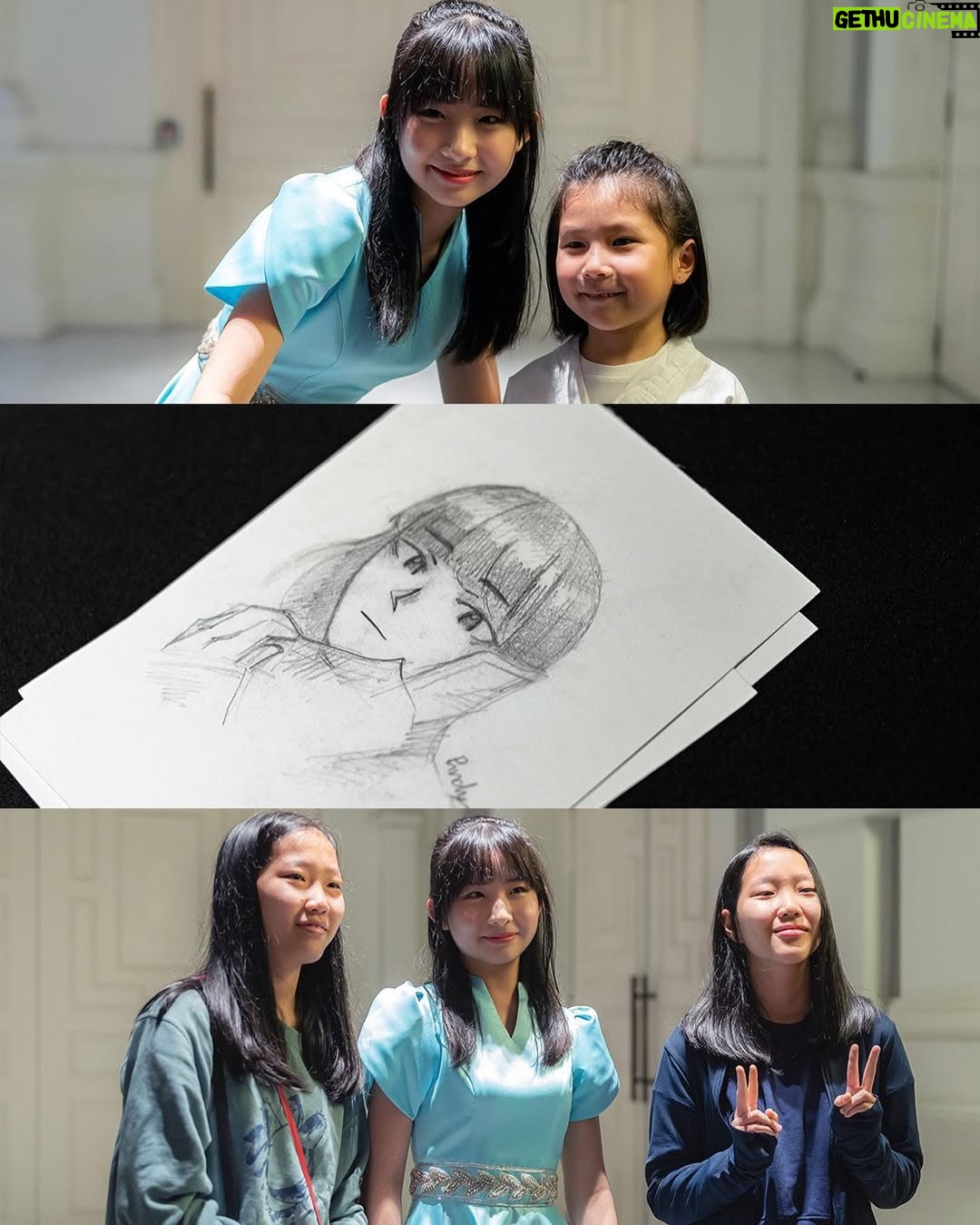 Chloe Chua - 8.2K Likes - 👸🏻🖊️🎻

📷: @aloysiuslim / Aloysius Lim