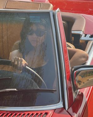 Cinta Kuya Instagram - red and blue

📸 : @yansensetiawan