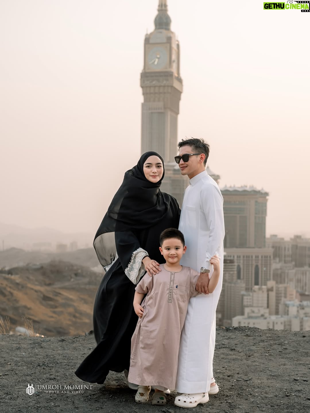 Citra Kirana - 128.7K Likes - dapet foto ini cuma dalam itungan detikk…🤣buru buru pengen kabuurr yaa mass……🫵🏻🥹hihi 
.
Gmzzzzzz

@umrohmoment // @vizalist // @samira_travel // @umrohbarengcikirezky