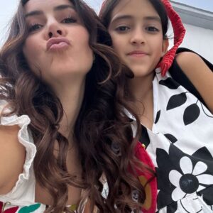 Claudia Lizaldi Instagram - Gózala gózala porque esta aventura llamada vida vuela. Despierta tu luz y abraza tu sombra… ❤️🔥🐦🔥