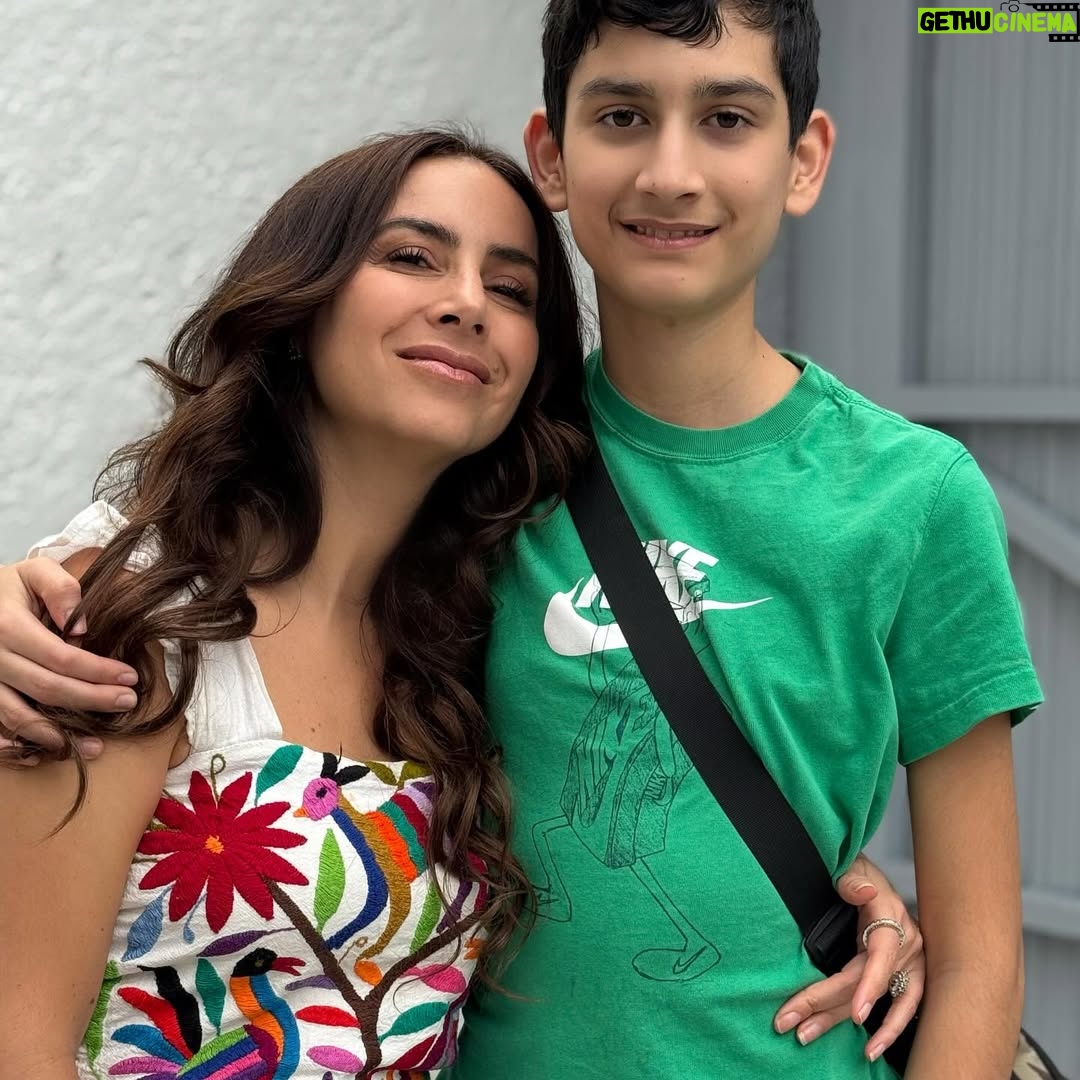 Claudia Lizaldi - 2.4K Likes - Gózala gózala porque esta aventura llamada vida vuela. Despierta tu luz y abraza tu sombra… ❤️‍🔥🐦‍🔥