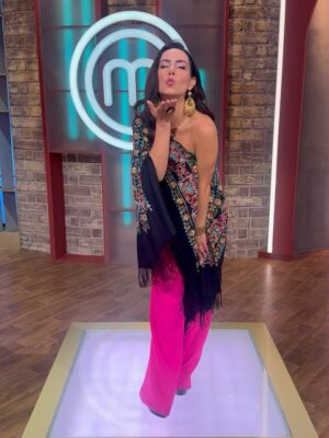 Claudia Lizaldi Instagram - Recordando mis looks favoritos de @masterchefmx cuĆ”l es el que mĆ”s amaste tĆŗā¦ āØšŗ