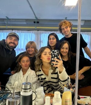 Cris Morena Instagram - Y así como todo final anuncia un nuevo comienzo... Les mostramos algunas fotos del primer día de grabación de la segunda temporada!! 😍❤️
Qué se imaginan que va a pasar? 👀👀
#margarita #crismorena