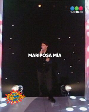Cris Morena Instagram - Un día como hoy llegaba a Telefe un programa de juegos, lleno de entretenimiento, música y color. Donde los jóvenes eran libres y nos hacían pasar los momentos más divertidos.
JUGATE CONMIGO junto a nuestra querida @bycrismorena
¿Te acordás de estas canciones? ☺️
#Telefe #35AñosJuntos