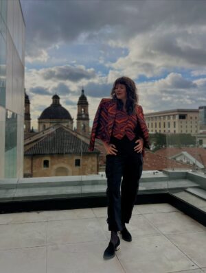 Cristina Umaña Instagram - Empieza esta fiesta del cine en el 2025.🎊🎊🎊 Gracias a todos los medios de comunicación y miembros de la academia que nos acompañaron el día de ayer.
Gracias @eneldelia por ser nuestros anfitriones de la noche y felicitaciones a todos los nominados! 👏🏼👏🏼👏🏼👏🏼
@academiacolcine
Anuncio nominados #PremiosMacondo2025
Look : @lauraaparicio_official
Maquillaje: @alejandrodcmakeup