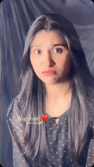 Cute Sona Instagram - Tabhi ignore kr rhe ho mujhe 💯😏 #reels #reelsinstagram #love #explorepage✨ #khushboofam #couple #reelsfeelit #someone