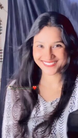 Cute Sona Instagram - Puch lo 😁 #reels #love #reelsinstagram #reelskarofeelkaro #reelsfeelit #khushboofam