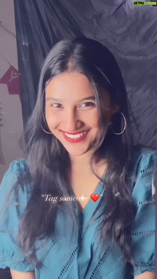 Cute Sona - 134.4K Likes - Sunooo apke liye shayri 💯#reels #reelsinstagram #love #explorepage✨ #instagood #khushoofam #someone #reelsfeelit