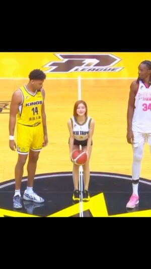 DJ SODA Instagram - @newtaipeikings It was an honor that I‘m the first celebrity to do the opening throw for New Taipei Kings team. Thank you so much for inviting me💛🏀💛