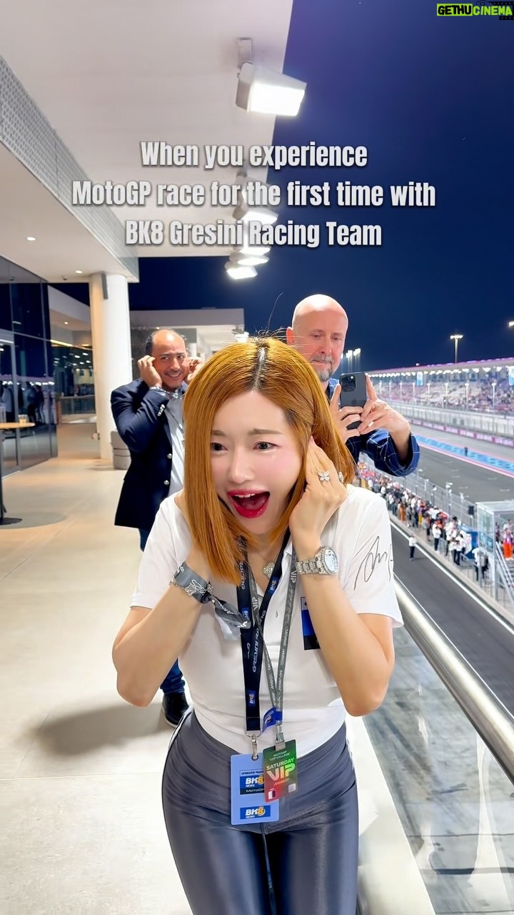DJ SODA - 150.7K Likes - 귀 터질 뻔 했어요!😱 No way!! I couldn’t believe how loud the engine was,, it was SO crazy! 🔊🏍️ I was seriously shocked! And the speed? Totally insane! ⚡️ Go BK8 @gresiniracing team
#motogp #qatargp #qatargp🇶🇦 #gresiniracing