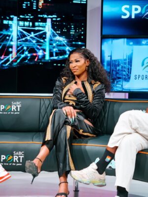DJ Zinhle Instagram - Fix your face Zinhle 🤣