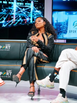 DJ Zinhle Instagram - Fix your face Zinhle 🤣