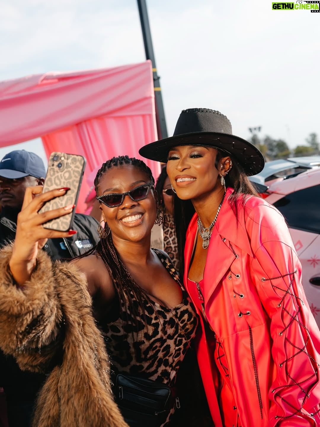 DJ Zinhle - 40.7K Likes - The one and only, serving us women’s day all day #zeenationfest2025💕
