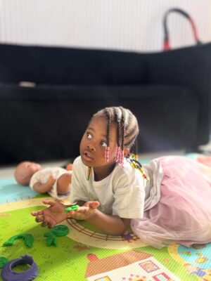 DJ Zinhle Instagram - Pie is 4. I’ve been going through all her pictures and I can’t believe how much she’s grown. 🥹

@asantewithlove happy birthday my sweet baby, you light up our world with your laughter and your love for music. 

My superstar baby pie, may your 4th year be as magical as your smile, as stylish as your wardrobe, and as joyful as you make us feel. I love you Santana.