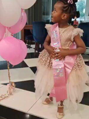 DJ Zinhle Instagram - Pie is 4. I’ve been going through all her pictures and I can’t believe how much she’s grown. 🥹

@asantewithlove happy birthday my sweet baby, you light up our world with your laughter and your love for music. 

My superstar baby pie, may your 4th year be as magical as your smile, as stylish as your wardrobe, and as joyful as you make us feel. I love you Santana.