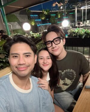 Dahlia Poland Instagram - Anak-anak papi agra @dahliachr @dickyprasetya_