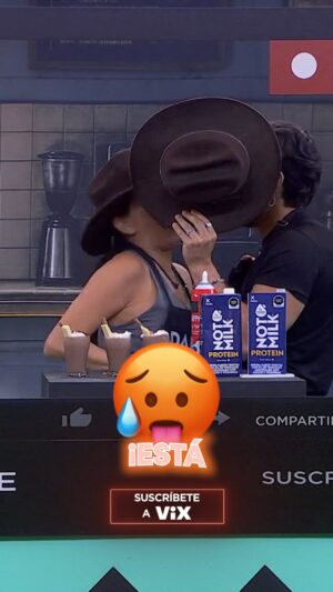 Dalilah Polanco Instagram - @polancodalilah y @aaronmercury suben la temperatura de la casa con tremendo BATIDILLO.
Si quieres ver el momento COMPLETO, suscrĆbete ya a @vix y no te pierdas de nada con el 24/7 š„
#LaCasaDeLosFamososMx disponible tambiƩn en #LasEstrellas y #Canal5