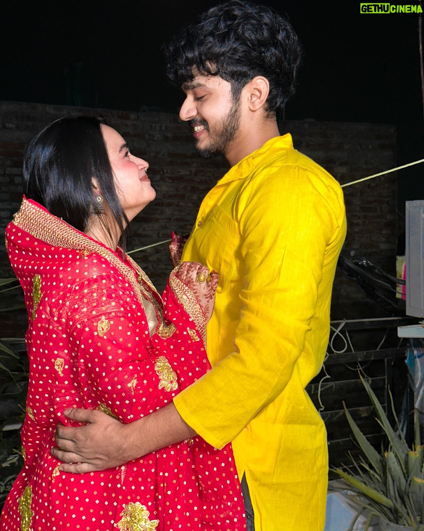 Damini Chauhan - 75.1K Likes - Happy KarvaChauth ❤️ 

@amanrajbhar_7 🧿 

#couplegoals 
#karvachauth 
#instagram