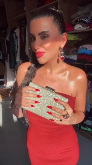 Dana Hamdan Instagram - #story #storytelling #beauty #fashion #egypt #fyp #saudi #dana_hamdan #دانا_حمدان #jordan #iraq #مصر #qatar #uae #dubai #abudhabi #kuwait #morroco #jordan #lebanon #syria