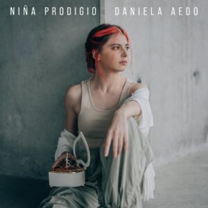 Daniela Aedo Instagram - La niña prodigio 🩰 que no aprendió a ganar… feliz lunes, hermosa comunidad. Quiero contarles muy emocionada que ya puedes guardar Niña Prodigio, que estrena este viernes en todas las apps de música 🎶 📱 pre-guardar es una forma muy fácil de ayudar a que un lanzamiento sea más escuchado y creo que el mensaje de esta canción va a tocar muchos corazones 🫶 ¿me ayudas a pre-guardar? Link en historias y mi perfil 💕