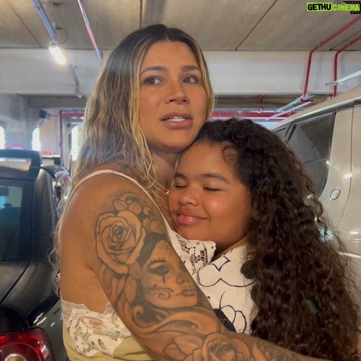 Danielle Souza - 101.6K Likes - Compilado de momentos importantes desses últimos dias.🤍