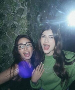 Dannia Salsabilla Instagram - 💚