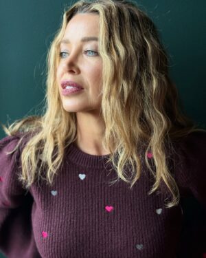 Dannii Minogue Instagram - Sweater weather 🍂