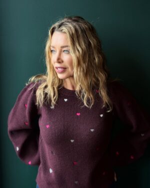 Dannii Minogue Instagram - Sweater weather 🍂