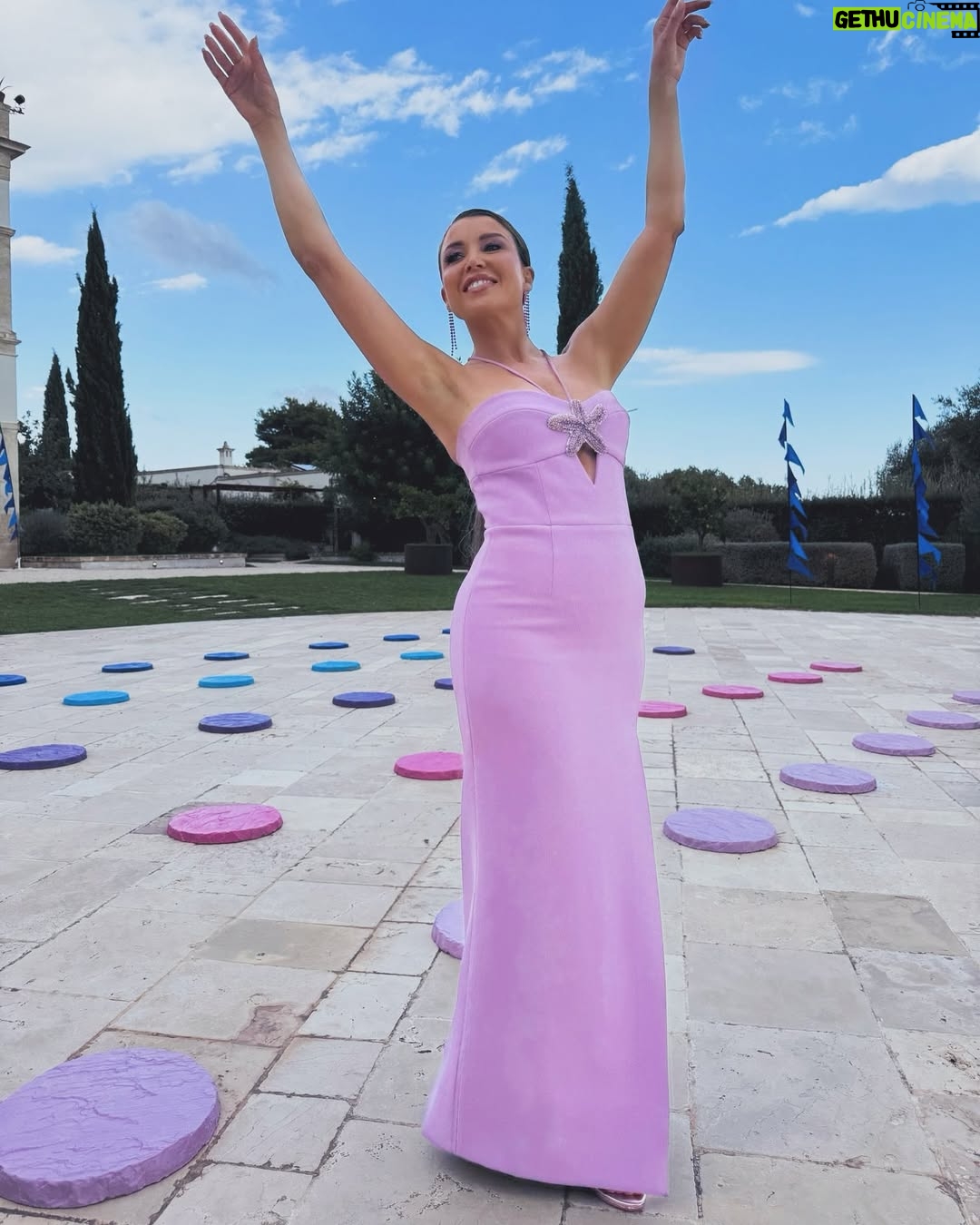 Dannii Minogue - 6.3K Likes - Lavender haze 💜 

Dress: @rebeccavallance 
Jewellery: @lovisajewellery 
Shoes: @stevemadden 
Styling: @nwl_creative 
H&M: @marcosgmakeup 
📸🎥: @andreajlino 

I Kissed A boy episode 8 💋

#IKAB #IKissedABoy @bbcthree @bbciplayer