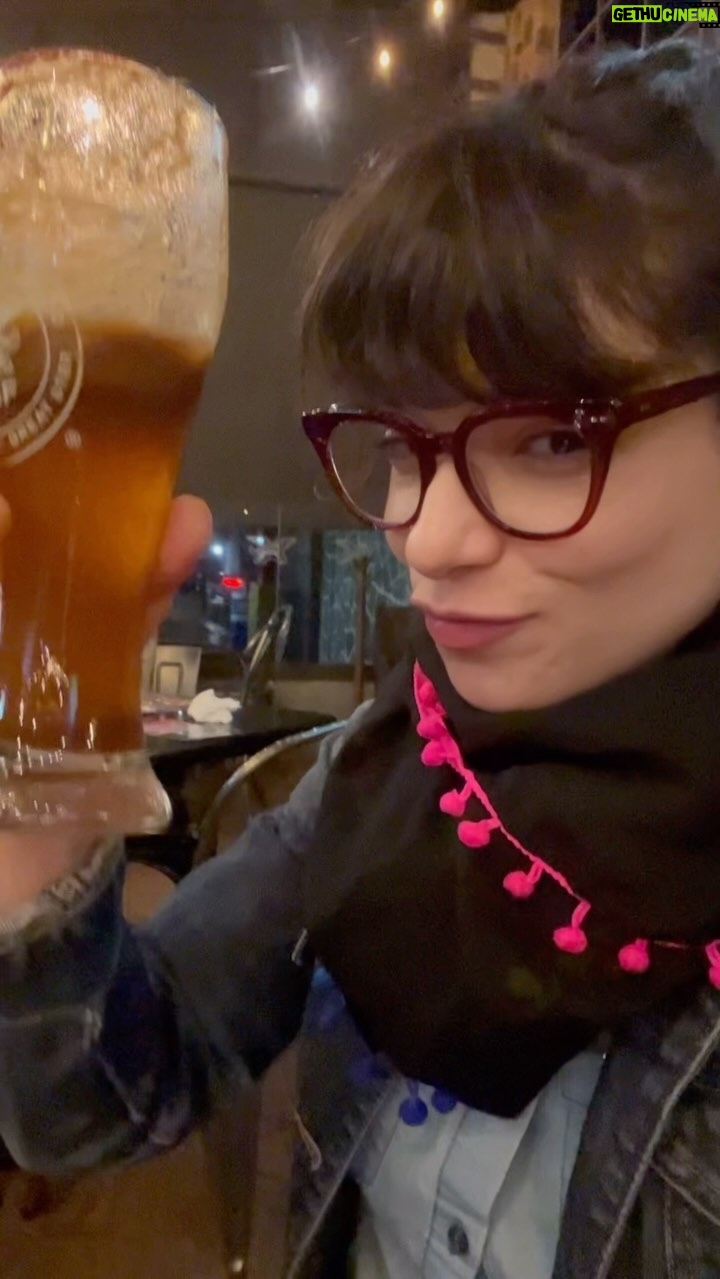 Danny Perea - 6.2K Likes - Salud queridos todxs❣️
Sabadito coctelero con los seres que amo. 
#sabado #cocktails #amor
