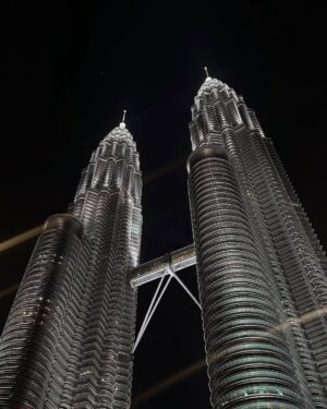 Davina Karamoy Instagram - 🇲🇾🖤