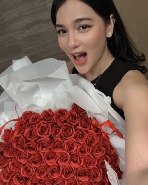 Davina Karamoy Instagram - 🇲🇾🖤
