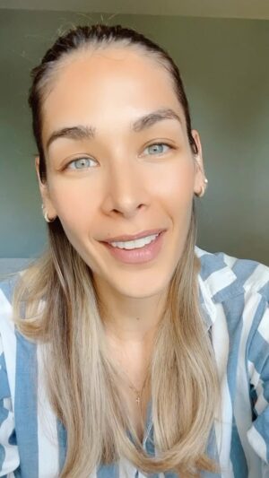 Dayana Mendoza Instagram - No olvidemos lo que en Señor ha hecho en nuestras vidas !!
11 Porque sol y escudo es el Señor Dios;
Gracia y gloria da el Señor;
Nada bueno niega a los que andan en integridad.
Salmo 84:11 NBLA
1 Ahora bien, la fe es la certeza de lo que se espera, la convicción de lo que no se ve.
Hebreos 11:1 NBLA
🎶 My God, is an Awesome God He Reigns from heaven above in Wisdom, Power and Love! My God is an Awesome God!!!! 🙌🏼🙌🏼🙌🏼🙌🏼 🎶
ALELUYAAAAAA !!!!! 🙌🏼🙌🏼🙌🏼🙌🏼🔥🔥🔥🔥