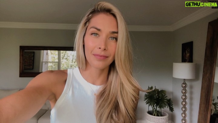 Dayana Mendoza - 28.2K Likes - Comparto esta palabra que me ha hecho de Bendición en este día 🙏🏼 Gracias Padre 🙌🏼✝️ 15 Y así, después de esperar con paciencia, Abraham recibió lo que se le había prometido.
Hebreos 6:15