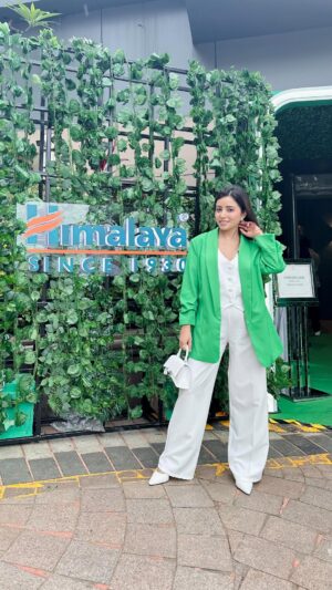 Debashree Biswas Instagram - The OG Neem just got an upgrade! 🌿
What a day at the #WorldOfNeem with @himalaya_facecare! 🌿
From exploring how the new Himalaya Purifying Neem Face Wash that uses 5 parts of neem to learning how it’s clinically proven to reduce pimples and prevent them from coming back!

The highlight? The immersive “Skip the Filter” zone where skincare met self-expression 💚

Feeling skin-ready to #SkipThePimple with the perfect blend of science   nature.