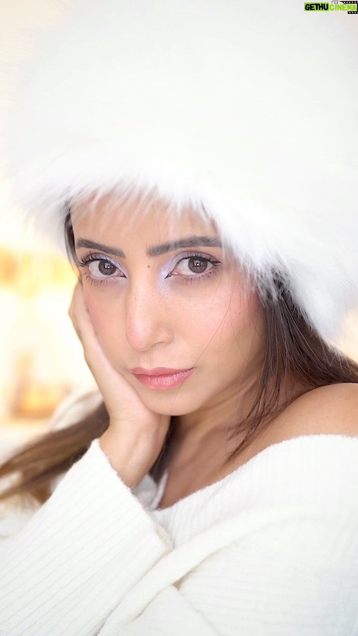 Debashree Biswas - 46.3K Likes - Trying out @hudabeauty #IcyNude range 🫶🩵