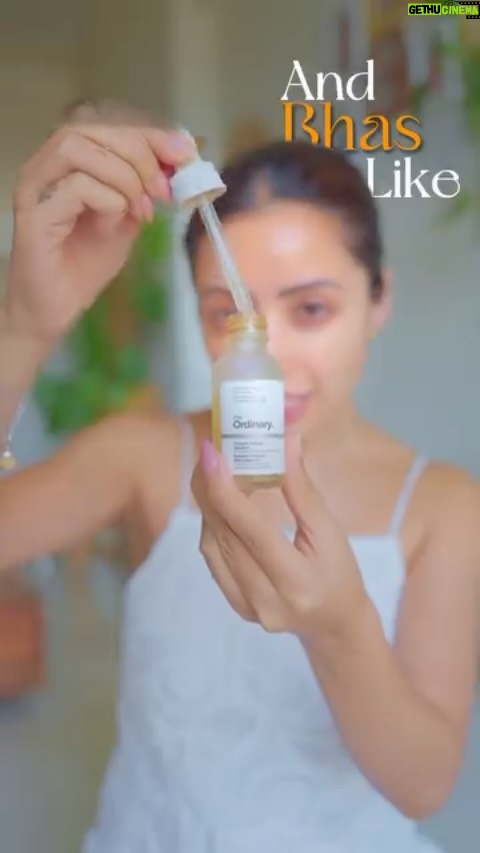 Debashree Biswas - 73.4K Likes - Skin & More 

✨ AHA & BHA: Your Skincare Glow-Up Guide ✨

Let’s break down the skincare heroes — AHA & BHA — and how to use them the right way!

🌿 AHA (Alpha Hydroxy Acid): Exfoliates the surface of your skin, revealing a brighter, smoother complexion — great for dry or dull skin.
🌊 BHA (Beta Hydroxy Acid): Works deeper in the pores, dissolving oil and fighting acne — ideal for oily or acne-prone skin.

Your AHA/BHA Essentials:

✨ Face Care:
	•	The Ordinary Glycolic Acid 7% Toning Solution — gently refines skin texture.
	•	The Ordinary AHA 30%   BHA 2% Peeling Solution — a powerful exfoliating mask for glowing skin (use with caution — max 1-2 times a week!).
	•	Aminu AHA Face Wash — perfect for daily exfoliation without over-stripping your skin.

✨ Body Care:
	•	Dove Salicylic Acid Body Wash — clears body acne and unclogs pores.
	•	Chemist at Play Body Scrub with Lactic Acid   Salicylic Acid — smooths rough skin and bumps.

How to use them:
🌙 Nighttime is the right time — let these exfoliants work their magic while you sleep.
☀️ Sunscreen is non-negotiable — AHA/BHA can make your skin sun-sensitive, so protect your glow with SPF.

Exfoliate smart. Glow hard. ✨

#AHABHASkincare #ExfoliateWisely #SkincareEssentials #ChemicalExfoliation #GlowRoutine