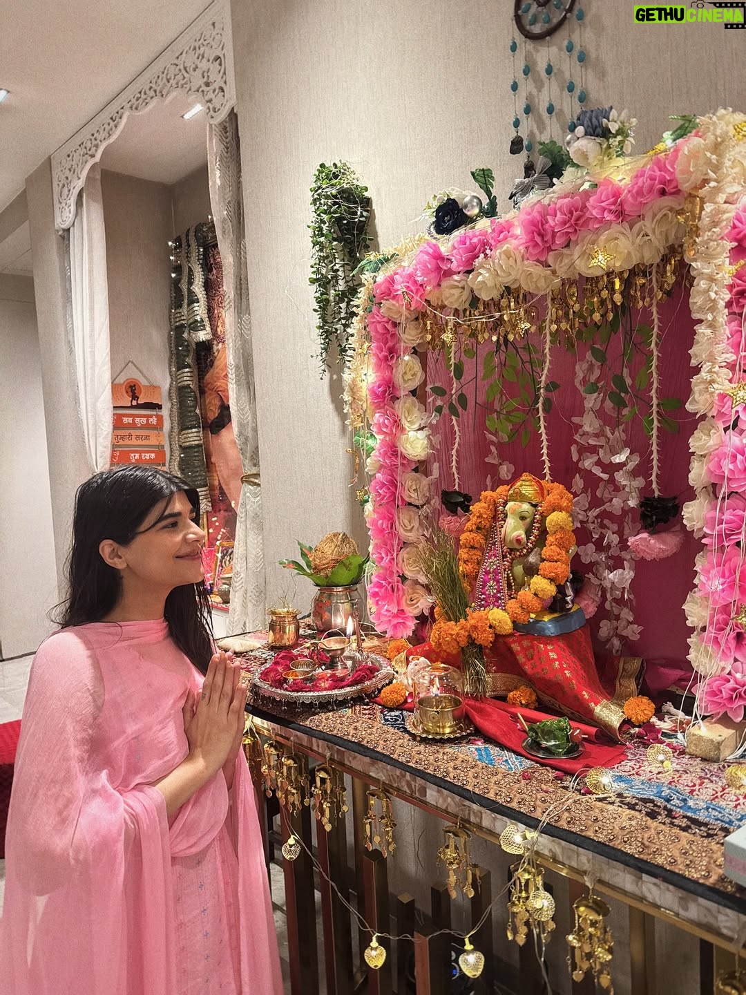 Deeksha Khurana - 18.6K Likes - Monthly recap 🙂‍↔️❤️‍🔥