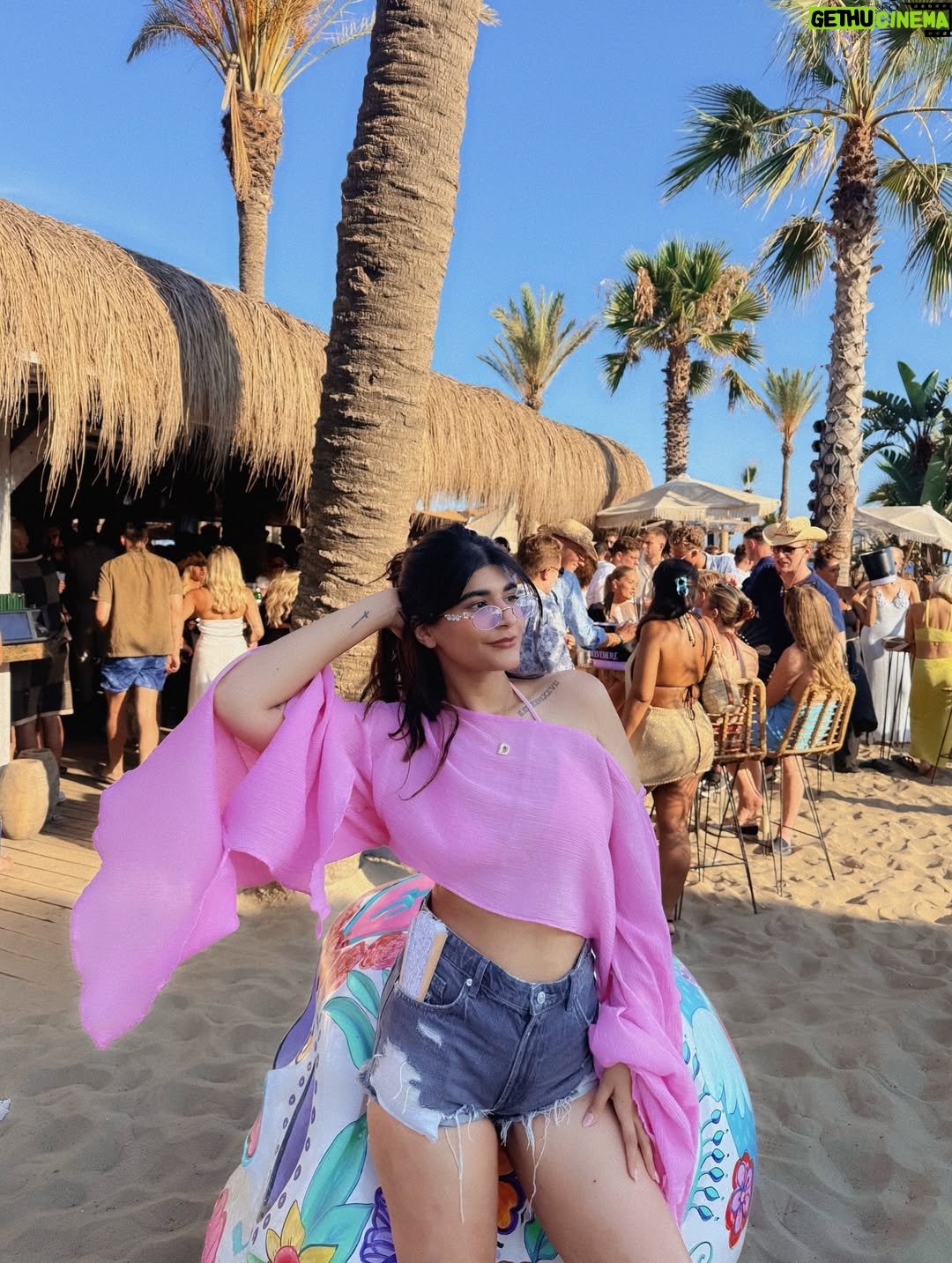 Deeksha Khurana - 28.8K Likes - Here are all the outfits I wore on my last trip, linking everything on my stories! ♥️♥️
Let me know your favourite one 🤌🏻
.
.
Deets-
1- tshirt @deeeclothing 
Shorts, boots and bag @zara 

2- dress @prettylittlething 

3- top @zara 

4- Tshirt @deeeclothing 
Pants @zara 

5- dress @zara 

6- set from @shopminis.in 

7- outfit @zara 

8- tshirt @deeeclothing 
Jeans @zara 
Bag @miumiu 

9- dress @zara 

10- set @enemthelabel 

11- top @sesaaofficial 

12- set @zabellaofficial 

13- shirt @zara 
Shorts @prettylittlething 

14- coverup @shopminis.in 

15- shirt @zara 
Bathing suit from a local shop in Valencia