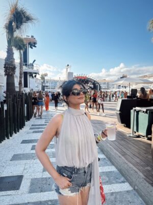 Deeksha Khurana Instagram - Just another day in Ibiza 🇪🇸 
#spain #ibiza