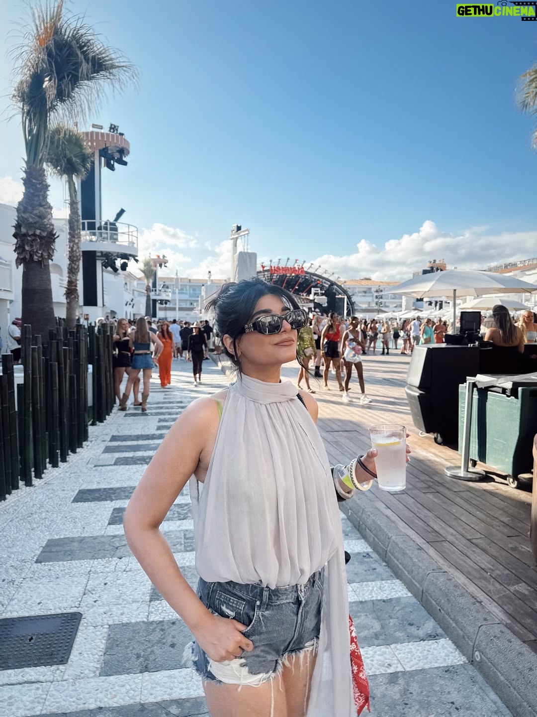 Deeksha Khurana - 20.7K Likes - Just another day in Ibiza 🇪🇸 
#spain #ibiza