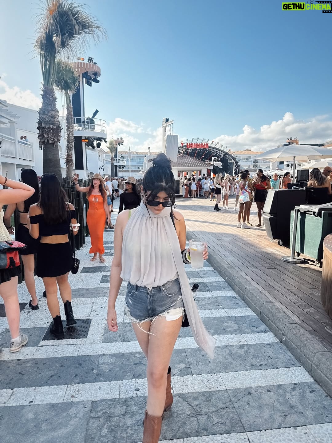 Deeksha Khurana - 20.7K Likes - Just another day in Ibiza 🇪🇸 
#spain #ibiza