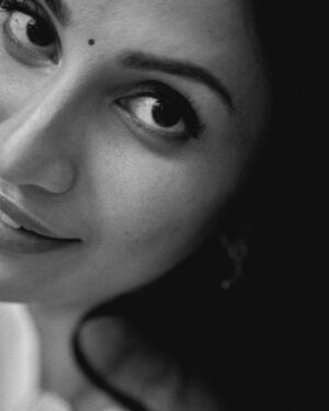 Deeksha Singh Instagram - āØš Dekho Chaand aaya