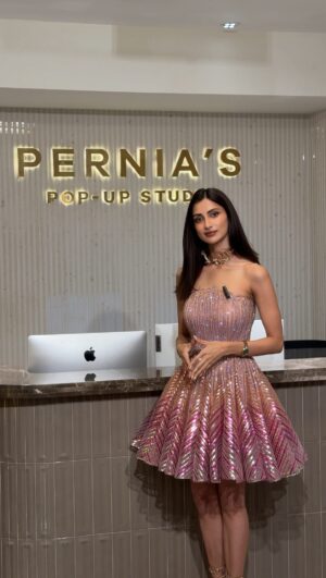 Deeksha Singh Instagram - Got a packed wedding calendar? Show up in nothing less than jaw-dropping looks by India’s finest labels like #SeemaGujral #AmitAggarwal,#AnushreeReddy and more, because celebrations this grand deserve unforgettable looks. Join us at our new studio in Fort to shop the look of your dreams. 💖✨
📍 𝗜𝘀𝗺𝗮𝗶𝗹 𝗕𝘂𝗶𝗹𝗱𝗶𝗻𝗴, 𝗙𝗹𝗼𝗿𝗮 𝗙𝗼𝘂𝗻𝘁𝗮𝗶𝗻, 𝗠𝘂𝗺𝗯𝗮𝗶
📞 𝟵𝟭 𝟴𝟮𝟵𝟭𝟯𝟱𝟵𝟮𝟰𝟲
#perniaspopupstudio #perniaspopupshop #ppuslove