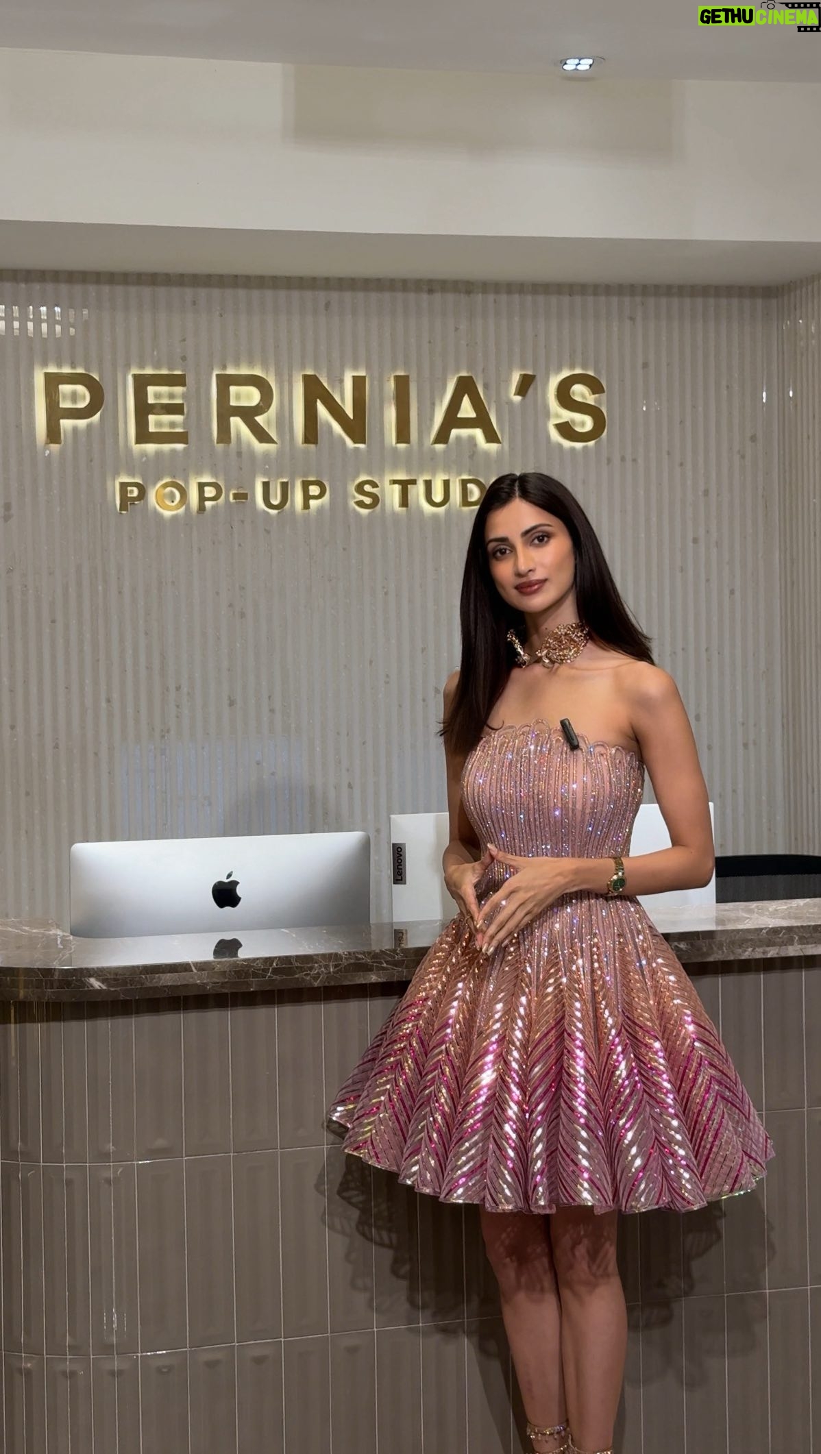 Deeksha Singh - 8.2K Likes - Got a packed wedding calendar? Show up in nothing less than jaw-dropping looks by India’s finest labels like #SeemaGujral  #AmitAggarwal,#AnushreeReddy and more, because celebrations this grand deserve unforgettable looks. Join us at our new studio in Fort to shop the look of your dreams. 💖✨ 

📍  𝗜𝘀𝗺𝗮𝗶𝗹 𝗕𝘂𝗶𝗹𝗱𝗶𝗻𝗴, 𝗙𝗹𝗼𝗿𝗮 𝗙𝗼𝘂𝗻𝘁𝗮𝗶𝗻, 𝗠𝘂𝗺𝗯𝗮𝗶
📞  𝟵𝟭 𝟴𝟮𝟵𝟭𝟯𝟱𝟵𝟮𝟰𝟲

#perniaspopupstudio #perniaspopupshop #ppuslove