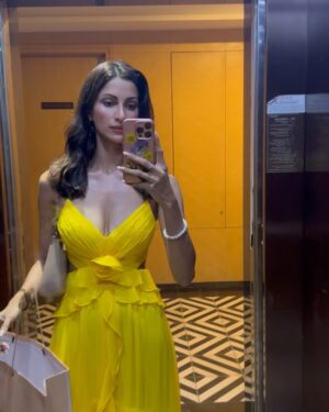 Deeksha Singh Instagram - Aur TUM ..