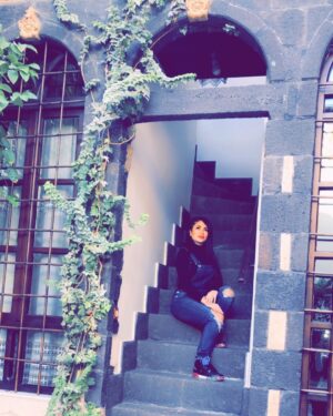 Deema Bayyaa Instagram - In love 😍 @beitalwalihotel 
Amazing atmosphere 
#deemabayyaa #damascus #oldcity #syria 
#ديما_بياعة #سوريا #دمشق #بيت_عربي #حب