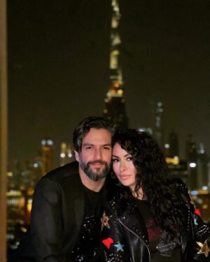 Deema Bayyaa Instagram - My one and only and I ❤️@ahmadalhelo11 
#deemabayyaa #love #hubby #burjkhalifa #dubai #mydubai 
#ديمابياعة #ديما_بياعة 
#حب #دبي #برج_خليفة