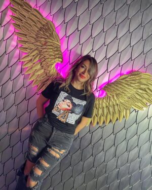 Deema Bayyaa Instagram - You're not going to see your dreams come true if you don't put 
wings, legs, arms, hands, and feet on 'em.
🦋🦋🦋
#deemabayyaa #quotes #life #love #dubai #wings 
#ديمابياعة #دبي #حب#حياة