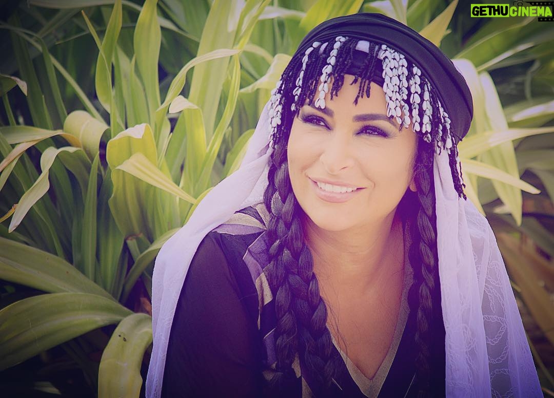Deema Bayyaa - 18.3K Likes - العصماء بمسلسل هارون الرشيد ♥️
#ديما_بياعة #مسلسل #هارون_الرشيد #رمضان #ابوظبي 
#deemabayyaa #series #ramadan #acting #abudhabi
تصوير :
 @ahmadmanhal1